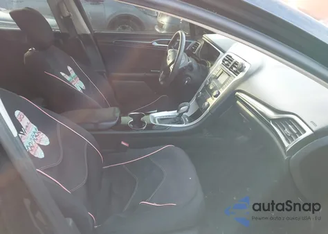 2014 Ford Fusion Se z USA, uszkodzony, nr VIN 3FA6P0H9XER301056